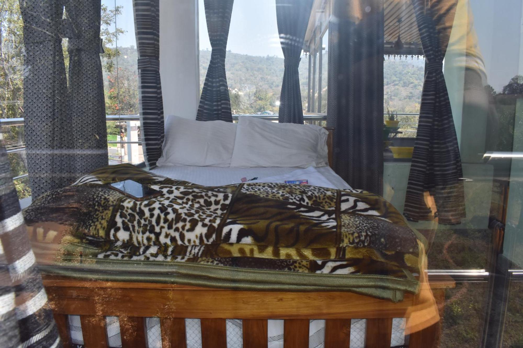 Yelagiri Goldhill Resort Exteriör bild