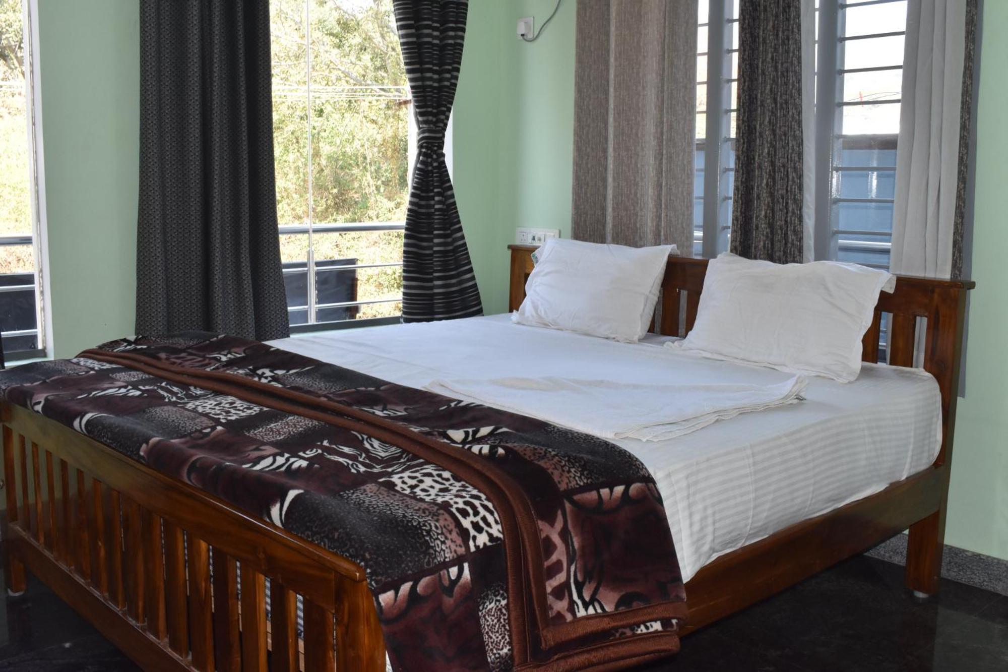 Yelagiri Goldhill Resort Exteriör bild