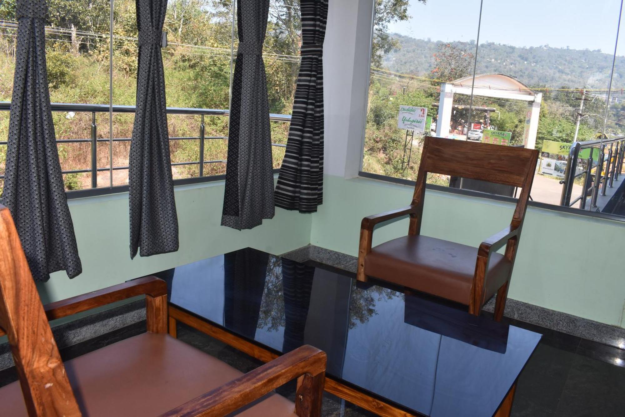 Yelagiri Goldhill Resort Exteriör bild